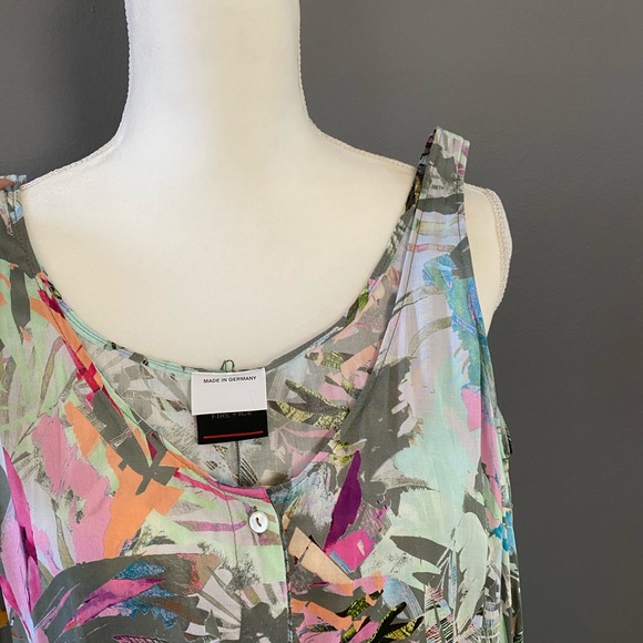 Bogner fire & ice romper size 6 - Picture 5 of 8